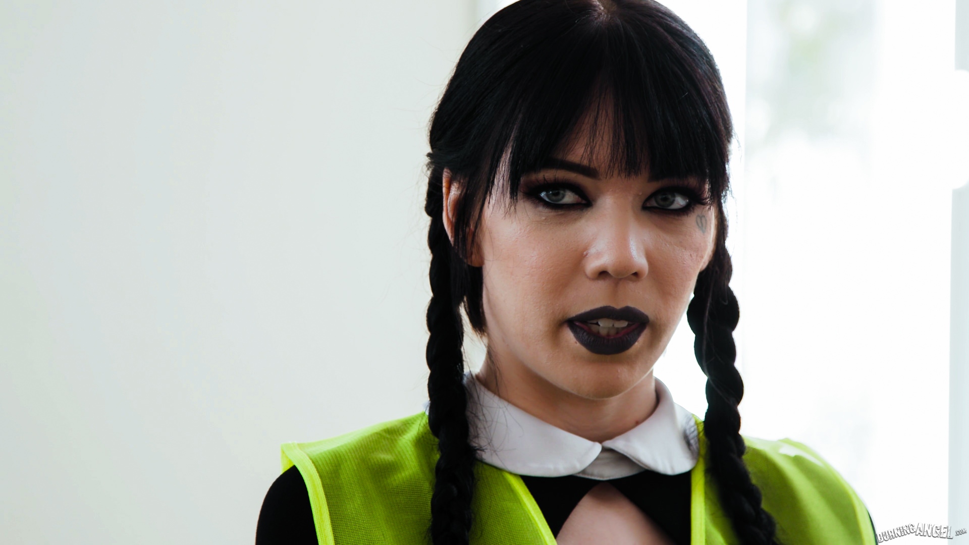 Leda Bear In Little Extra Porn Fantasy - Photo 06