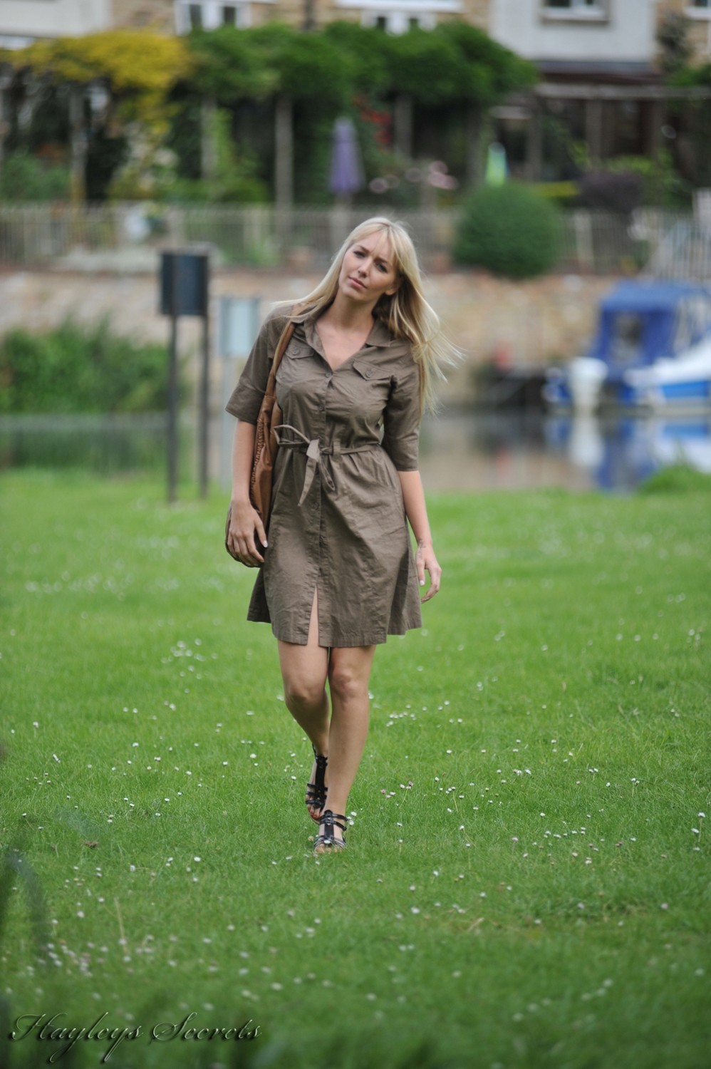 Hayley Marie Coppin In Lost - Photo 02