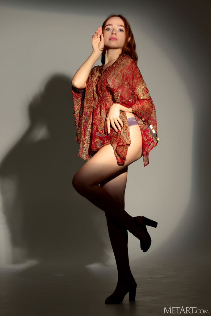 Rinna Ly In Appassionata - Photo 00