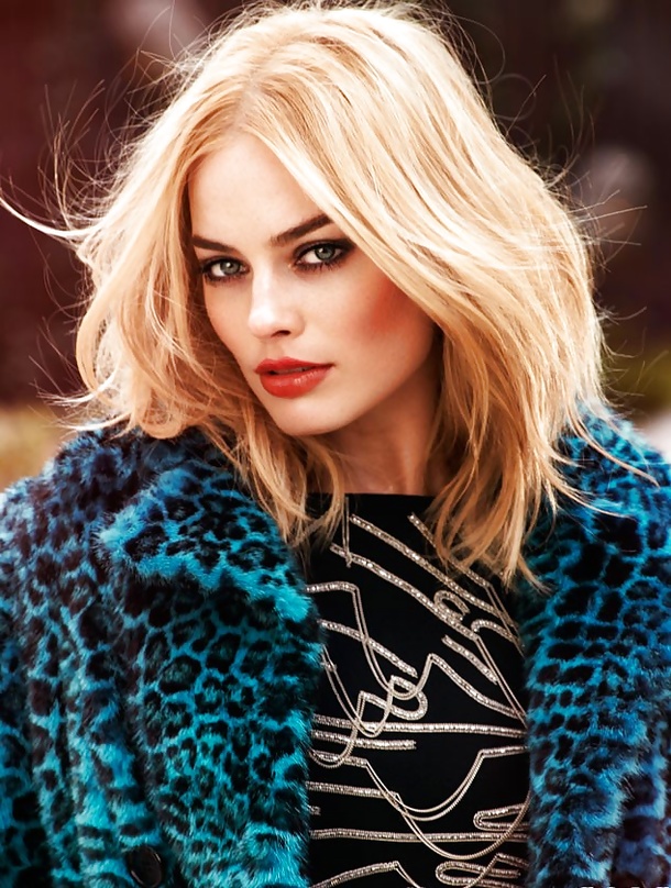 Nude Australian bombshell Margot Robbie - Photo 01