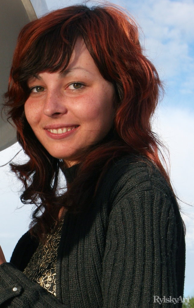 Uliss Baynes In Backstage - Photo 00