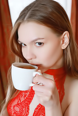 Lana Rose Baring Her Beautiful Breasts With A Sultry Pout