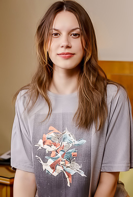 Giselle Relaxed Body Language Growing Wonderfully Provocative