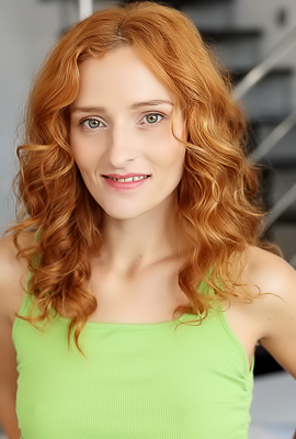 Lucianna Lucci Taking With Her Plump Twat And Her Lovely Slim Body