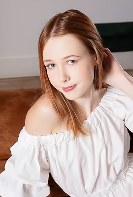 Lila Rose Naked And Parting Her Porcelain-pale Thighs Flirtatiously