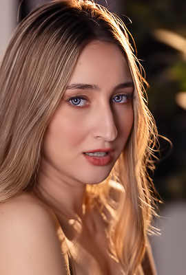 Horny Lula Stocch Masturbating Her Hot Pussy