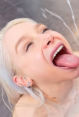 Scarlett Hampton Bare Chest Thrills As Hot Cock Drips Near Her Black Piercing